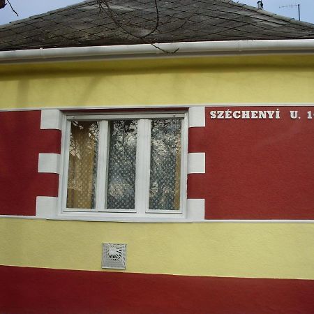 Kereki Retro Vendeghaz Apartment Kerekegyháza Exterior photo