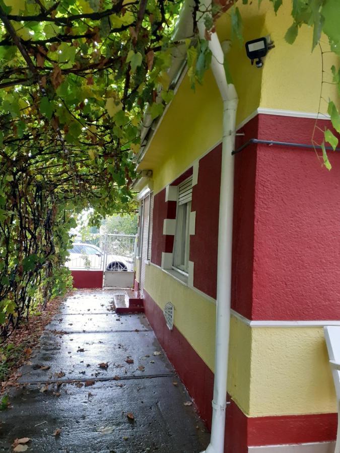 Kereki Retro Vendeghaz Apartment Kerekegyháza Exterior photo